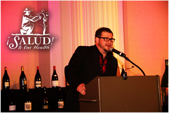 Former winemaker Don Crank presenting the Founders’ Gift in 2013, on behalf of Willamette Valley Vineyards