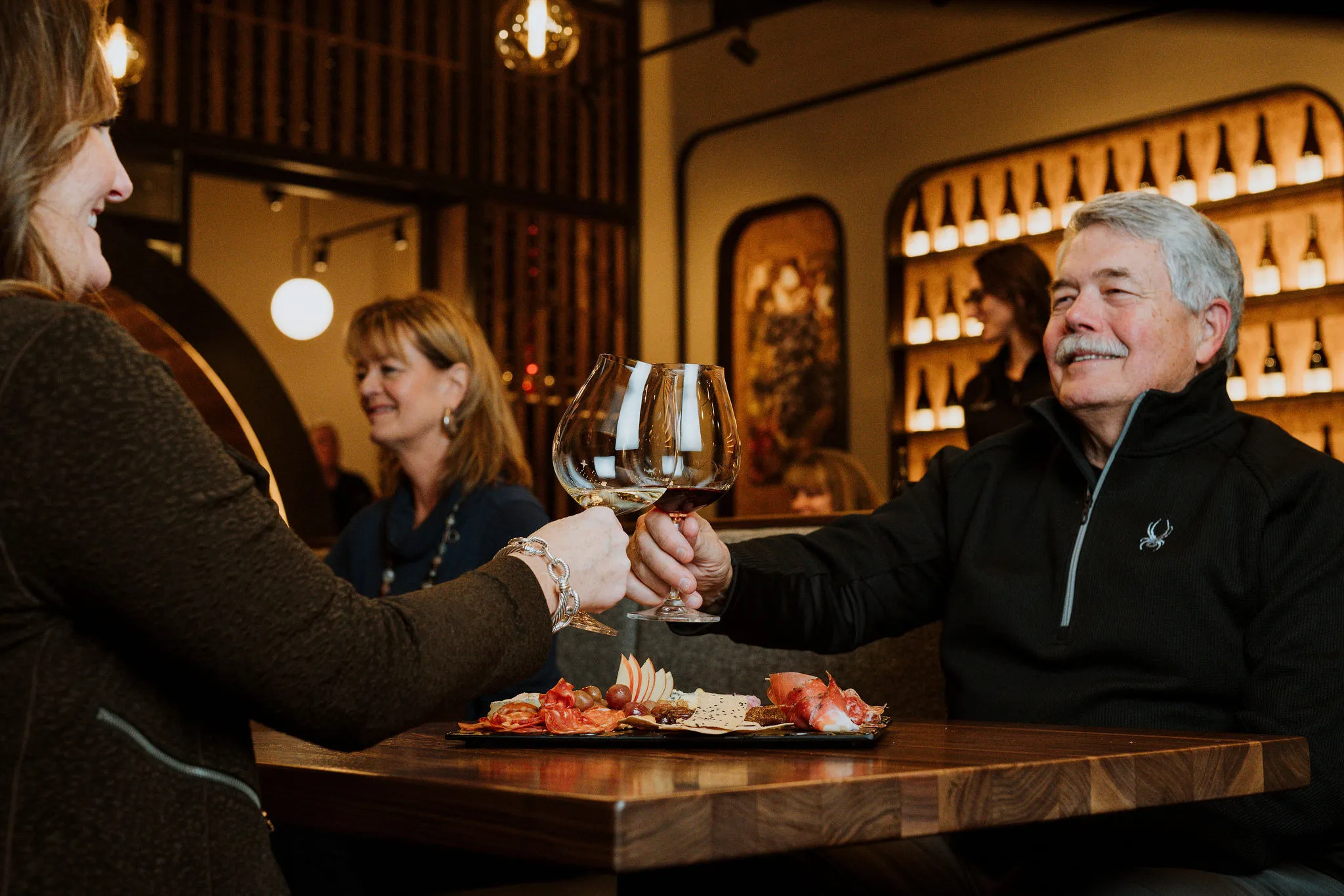 TambiLane_WillametteValleyVinyards_BendTastingRoom-01988