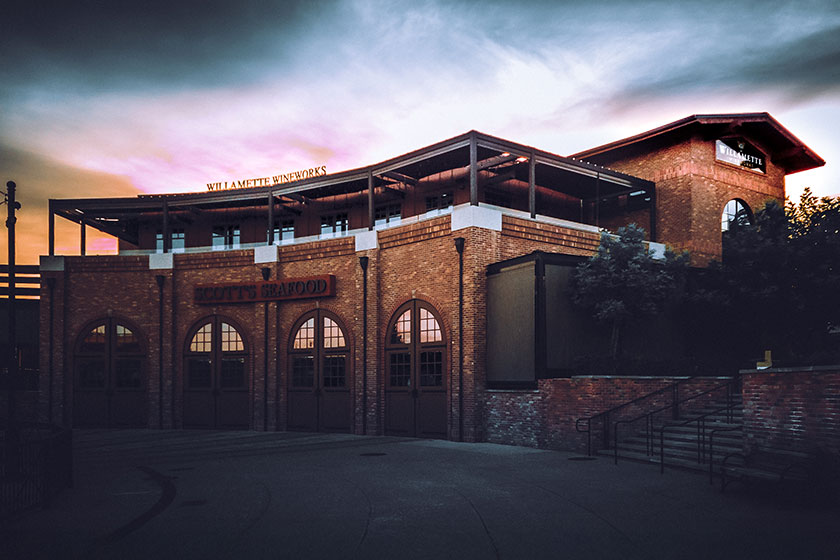 Willamette Wineworks Tasting room